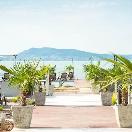 Balatoni Appartement *